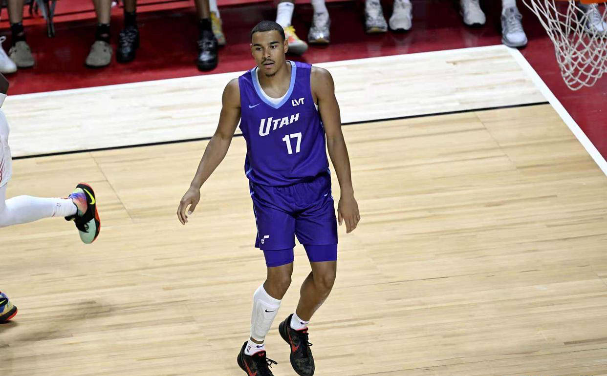 里程碑夜！犹他爵士队长鼓劲，CBA季后赛清晨刷纪录，引发热议，赛季目标并未改变的简单介绍