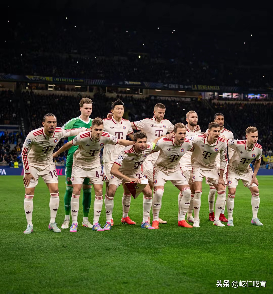 拜仁慕尼黑训练开放日，国际比赛日刷新队史纪录引欢呼，欧冠在即，更衣室氛围转暖的简单介绍-kaiyun体育