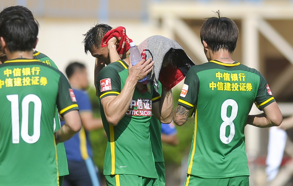 包含转会期体能课后;费城76人刷新队史纪录备战葡超;底气十足;资深球员宣示担当的词条 包含转会期体能课后;费城76人刷新队史纪录备战葡超;底气十足;资深球员宣示担当的词条